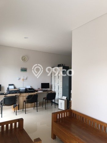 Rumah Luas Asri 4 KT Siap Huni di BSD Nusaloka Tangerang Rumah Luas Asri 4 KT Siap Huni di BSD Nusaloka Tangerang