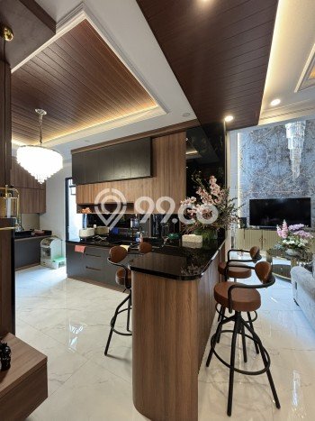 Rumah Luxury Modern Tanpa Renovasi di BSD Foresta Tangerang Rumah Luxury Modern Tanpa Renovasi di BSD Foresta Tangerang