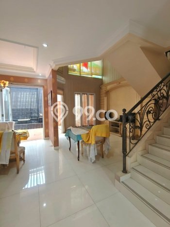 Hunian Elit LB 160m2 Siap Huni Desain Elegan di Lippo Karawaci, Tangerang Hunian Elit LB 160m2 Siap Huni Desain Elegan di Lippo Karawaci, Tangerang