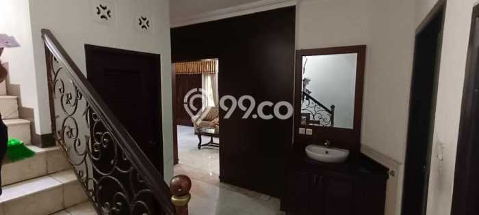 Hunian Mewah LB 250m2 Siap Huni Desain Elegan di Rawamangun, Jakarta Timur Hunian Mewah LB 250m2 Siap Huni Desain Elegan di Rawamangun, Jakarta Timur