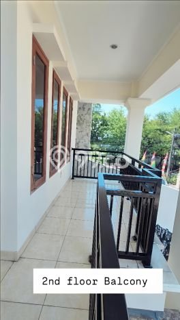 Lokasi terbaik! Rumah siap huni dikontrakkan di Kelapa Gading LB 200m2 Lokasi terbaik! Rumah siap huni dikontrakkan di Kelapa Gading LB 200m2