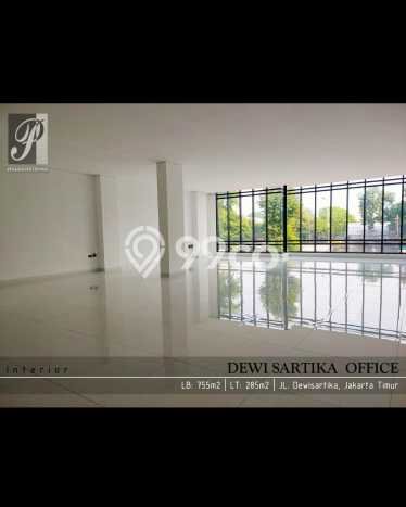 Ruko Bagus Dijual LB 755m2 Lokasi Strategis Jakarta Timur Area Cocok untuk Berbisnis Ruko Bagus Dijual LB 755m2 Lokasi Strategis Jakarta Timur Area Cocok untuk Berbisnis