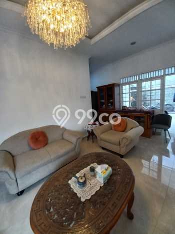 Hunian Nyaman Asri 3 KT Siap Huni di Bintaro Tangerang Selatan Hunian Nyaman Asri 3 KT Siap Huni di Bintaro Tangerang Selatan