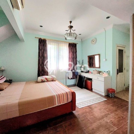 Jual Rumah Mewah Megah Dengan View Cantik di Bintaro, Tangerang Selatan Jual Rumah Mewah Megah Dengan View Cantik di Bintaro, Tangerang Selatan
