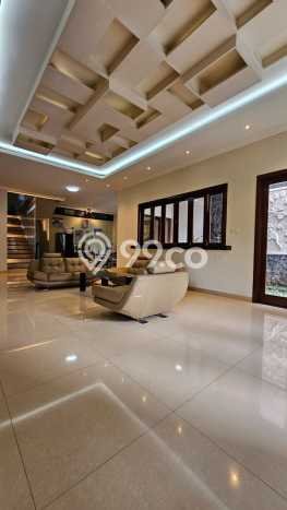 For Sale! Luxury House LT 366m2 Desain Modern di Bintaro For Sale! Luxury House LT 366m2 Desain Modern di Bintaro