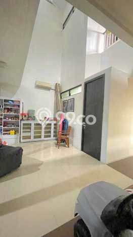 Ready to Use! Luxury House LT 204m2 Desain Modern di Bintaro Ready to Use! Luxury House LT 204m2 Desain Modern di Bintaro