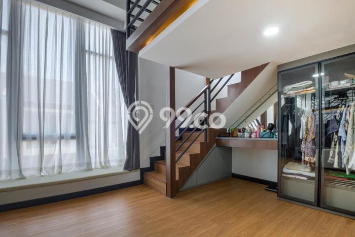 Rumah Minimalis 4 KT di Bintaro Tangerang Selatan Semi Furnished Rumah Minimalis 4 KT di Bintaro Tangerang Selatan Semi Furnished