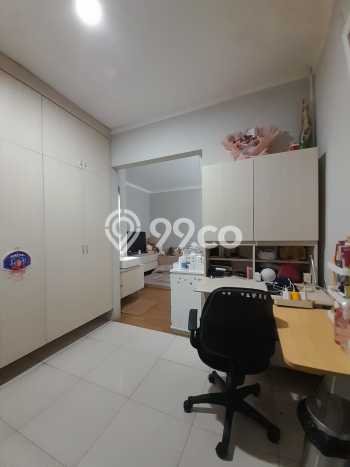 Jual Rumah Eksklusif 2 KT di Graha Raya, Tangerang Selatan Jual Rumah Eksklusif 2 KT di Graha Raya, Tangerang Selatan