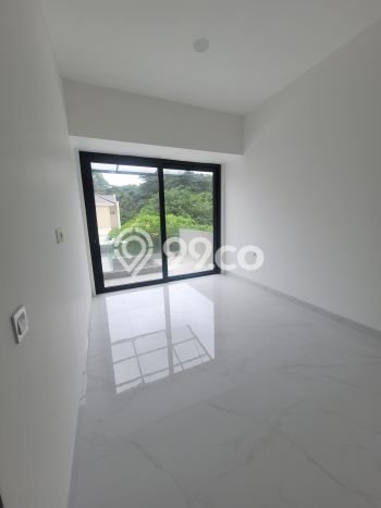 Ready to Use! Luxury House LT 250m2 Desain Elegan di BSD City Ready to Use! Luxury House LT 250m2 Desain Elegan di BSD City