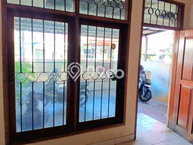 Hunian Elit LB 250m2 Siap Huni Desain Elegan di Pondok Pinang, Jakarta Selatan Hunian Elit LB 250m2 Siap Huni Desain Elegan di Pondok Pinang, Jakarta Selatan