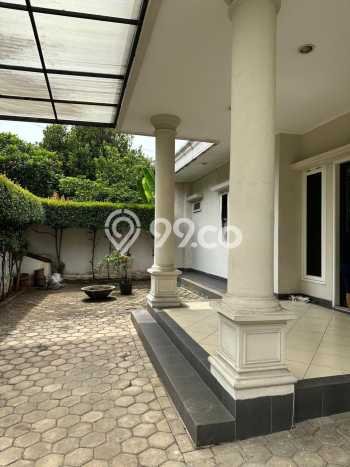 Jual Rumah Mewah Megah Dengan View Cantik di Pondok Indah, Jakarta Selatan Jual Rumah Mewah Megah Dengan View Cantik di Pondok Indah, Jakarta Selatan