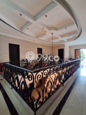 Hunian Mewah LB 550m2 Siap Pakai Desain Elegan di Gandaria, Jakarta Selatan Hunian Mewah LB 550m2 Siap Pakai Desain Elegan di Gandaria, Jakarta Selatan
