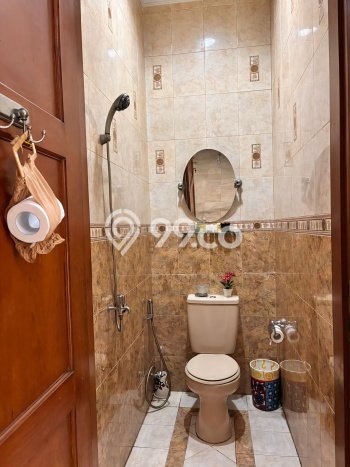 For Sale! Luxury House LT 250m2 Desain Modern di Pondok Indah For Sale! Luxury House LT 250m2 Desain Modern di Pondok Indah