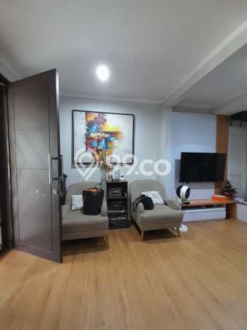 Jual Rumah Eksklusif 2 KT di Graha Raya, Tangerang Selatan Jual Rumah Eksklusif 2 KT di Graha Raya, Tangerang Selatan