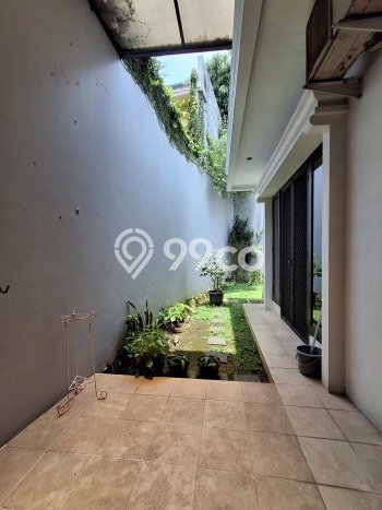 Hunian Mewah LB 550m2 Siap Pakai Desain Elegan di Gandaria, Jakarta Selatan Hunian Mewah LB 550m2 Siap Pakai Desain Elegan di Gandaria, Jakarta Selatan