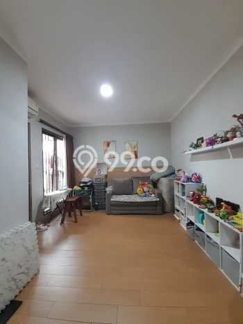 Jual Rumah Eksklusif 2 KT di Graha Raya, Tangerang Selatan Jual Rumah Eksklusif 2 KT di Graha Raya, Tangerang Selatan