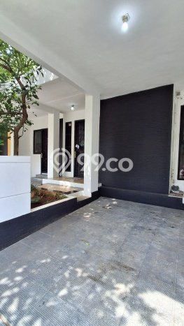 Jual Rumah Mewah Megah Dengan View Eksklusif di Sektor 9-Bintaro, Tangerang Selatan Jual Rumah Mewah Megah Dengan View Eksklusif di Sektor 9-Bintaro, Tangerang Selatan