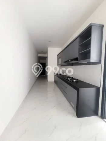 Ready to Use! Luxury House LT 250m2 Desain Elegan di BSD City Ready to Use! Luxury House LT 250m2 Desain Elegan di BSD City