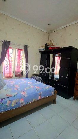 Jual Rumah Strategis Bagus Punya 2 KT di Serpong Utara Tangerang Selatan SHM Jual Rumah Strategis Bagus Punya 2 KT di Serpong Utara Tangerang Selatan SHM