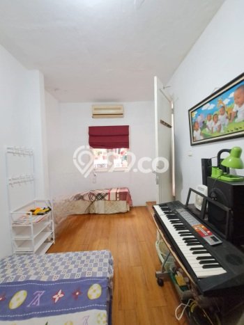 Hunian Cantik Minimalis Lb 200m2 di Ciputat, Tangerang Selatan Hunian Cantik Minimalis Lb 200m2 di Ciputat, Tangerang Selatan