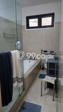 For Sale! Luxury House LT 487m2 Desain Elegan di Sektor 1 - Bintaro For Sale! Luxury House LT 487m2 Desain Elegan di Sektor 1 - Bintaro