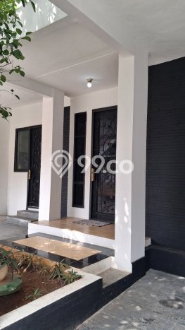 Jual Rumah Mewah Megah Dengan View Eksklusif di Sektor 9-Bintaro, Tangerang Selatan Jual Rumah Mewah Megah Dengan View Eksklusif di Sektor 9-Bintaro, Tangerang Selatan