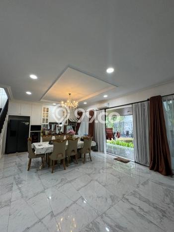 HUNIAN PILIHAN! Rumah di Batam Kota, Luas 517m2m² LB 350m2m² HUNIAN PILIHAN! Rumah di Batam Kota, Luas 517m2m² LB 350m2m²