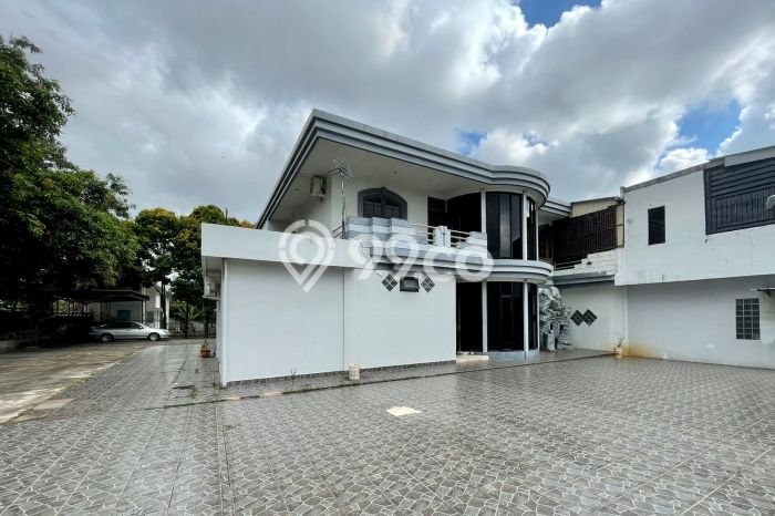 Rumah Mewah Siap Huni LT 983m2 di Batam Kota, Batam Rumah Mewah Siap Huni LT 983m2 di Batam Kota, Batam