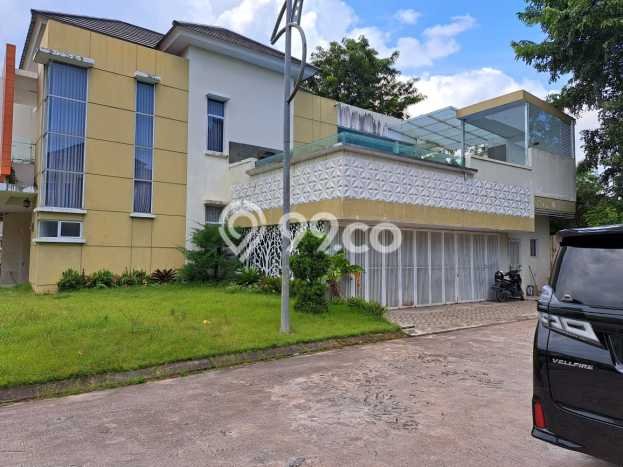 Rumah Mewah Siap Huni LT 304m2 di Batam Kota, Batam Rumah Mewah Siap Huni LT 304m2 di Batam Kota, Batam