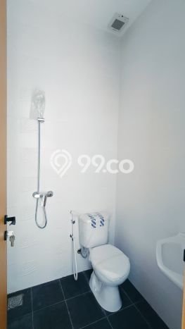 Dijual Rumah 4 Kamar Lokasi Ideal Bagus dan Strategis di Kembangan Dijual Rumah 4 Kamar Lokasi Ideal Bagus dan Strategis di Kembangan