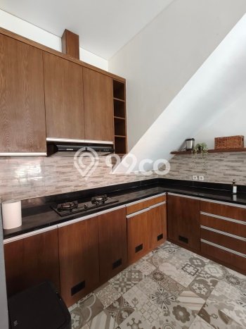 Jual Rumah Mewah Elegan Dengan View Cantik di Kerobokan, Badung Jual Rumah Mewah Elegan Dengan View Cantik di Kerobokan, Badung