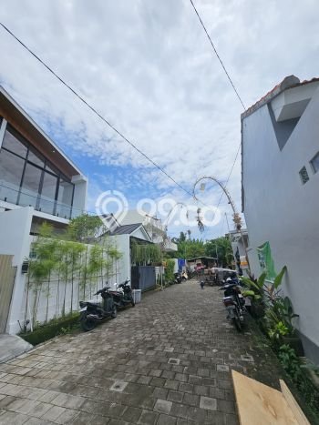LOKASI STRATEGIS! Vila di , Dimensi 100m2m², View Menarik sekitar LOKASI STRATEGIS! Vila di , Dimensi 100m2m², View Menarik sekitar