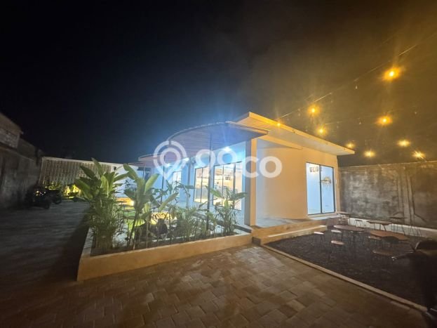 Disewakan Komersial di Kawasan Ramai Kerobokan Luas 211m2 Disewakan Komersial di Kawasan Ramai Kerobokan Luas 211m2