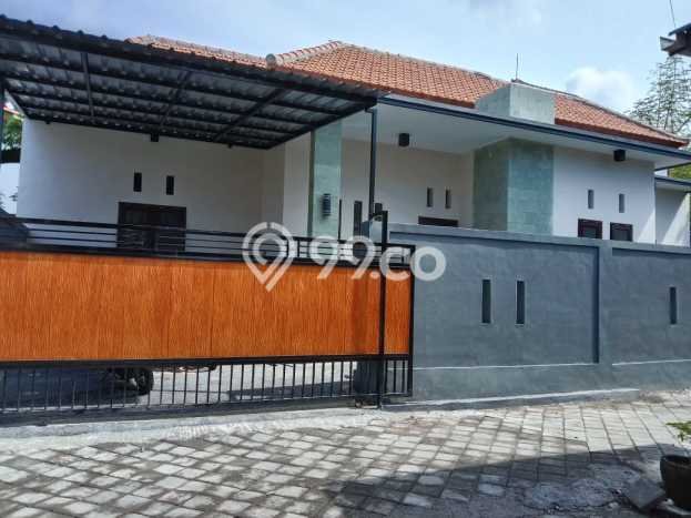 Rumah Luas Asri 3 KT Siap Pakai di Munggu Badung Rumah Luas Asri 3 KT Siap Pakai di Munggu Badung