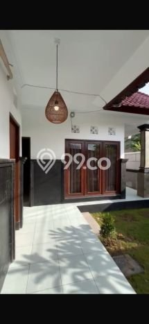 Rumah Modern 4 Kamar LT 175m2 di Munggu Rumah Modern 4 Kamar LT 175m2 di Munggu