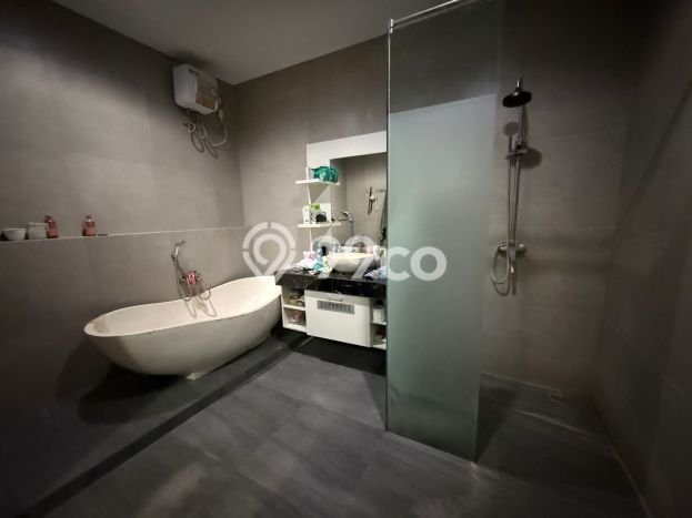 Siap Huni Rumah Mewah 5 Kamar di Denpasar Timur Dekat ke Mana Pun Siap Huni Rumah Mewah 5 Kamar di Denpasar Timur Dekat ke Mana Pun