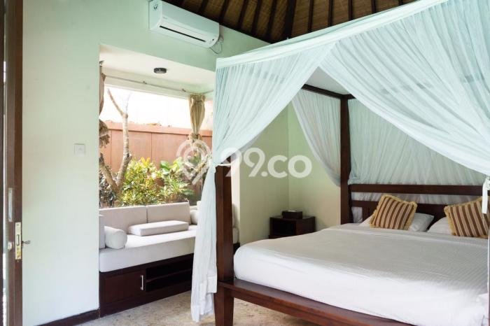 DIJUAL! Vila Kawasan , Area 325m2m², Lokasi Strategis DIJUAL! Vila Kawasan , Area 325m2m², Lokasi Strategis