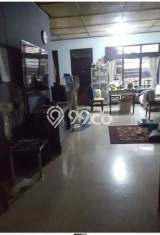 Dijual Rumah Premium dengan Fasilitas Sekitar Komplit di Pulo Gadung, Jakarta Timur Dijual Rumah Premium dengan Fasilitas Sekitar Komplit di Pulo Gadung, Jakarta Timur