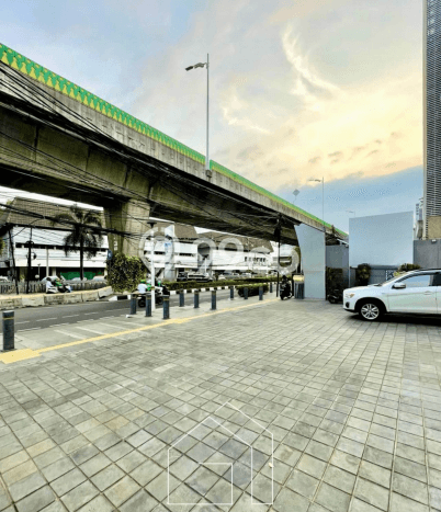 Komersial Dijual di Kebayoran Baru LT 371m2, LB 1000m2 untuk Investasi Komersial Dijual di Kebayoran Baru LT 371m2, LB 1000m2 untuk Investasi