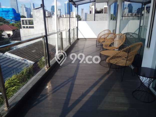 Komersial Dijual di Kebayoran Baru LT 371m2, LB 1000m2 untuk Investasi Komersial Dijual di Kebayoran Baru LT 371m2, LB 1000m2 untuk Investasi