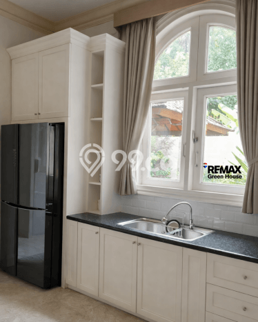 Best Deal Hunian Mewah Ideal dan Luas di BSD, Tangerang Selatan Best Deal Hunian Mewah Ideal dan Luas di BSD, Tangerang Selatan