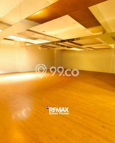 Disewakan Kantor di Kawasan Ramai Tanjung Duren Luas 1419m2 Disewakan Kantor di Kawasan Ramai Tanjung Duren Luas 1419m2