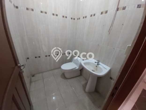Rumah Elit Modern Tanpa Renovasi di Petukangan Jakarta Selatan Rumah Elit Modern Tanpa Renovasi di Petukangan Jakarta Selatan