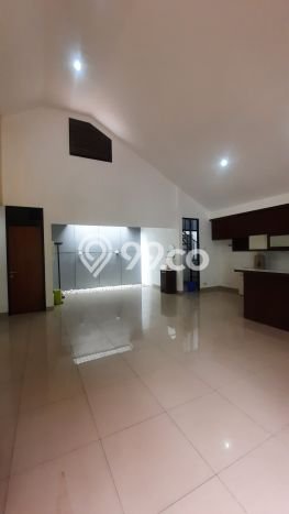 Hunian Elit LB 232m2 Siap Huni Desain Elegan di Sektor 9-Bintaro, Tangerang Selatan Hunian Elit LB 232m2 Siap Huni Desain Elegan di Sektor 9-Bintaro, Tangerang Selatan