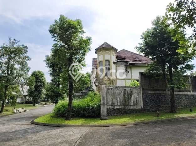 Rumah Elit Modern Siap Huni di Sentul City Bogor Rumah Elit Modern Siap Huni di Sentul City Bogor