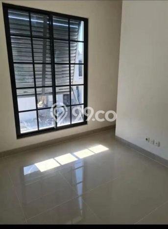 Rumah sewa siap pakai 3 KT di Kebraon, Surabaya Rumah sewa siap pakai 3 KT di Kebraon, Surabaya