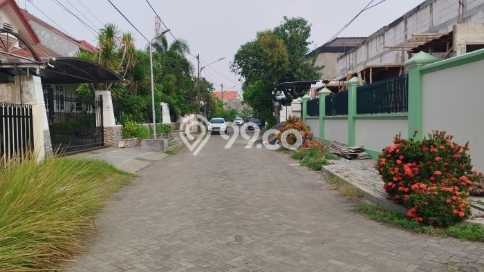 NEW LISTING! Rumah di , Ready, 2 KM, Dekat Surabaya, Surabaya, Luas 312m2m² Bangunan 300m2m² NEW LISTING! Rumah di , Ready, 2 KM, Dekat Surabaya, Surabaya, Luas 312m2m² Bangunan 300m2m²