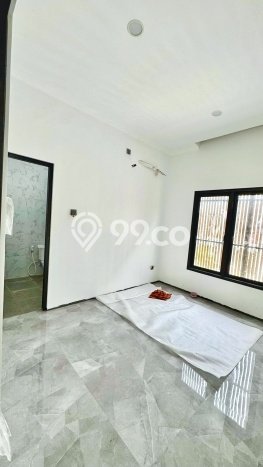 For Sale Rumah Mewah Exclusive di Mulyorejo, Surabaya For Sale Rumah Mewah Exclusive di Mulyorejo, Surabaya
