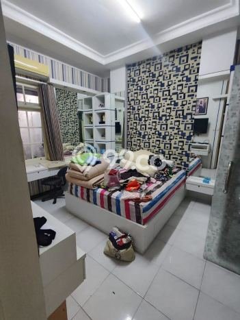Rumah PREMIUM di Mulyorejo, Surabaya, Luas 400m2m² LB 300m2m² KESEMPATAN TERBATAS! Rumah PREMIUM di Mulyorejo, Surabaya, Luas 400m2m² LB 300m2m² KESEMPATAN TERBATAS!