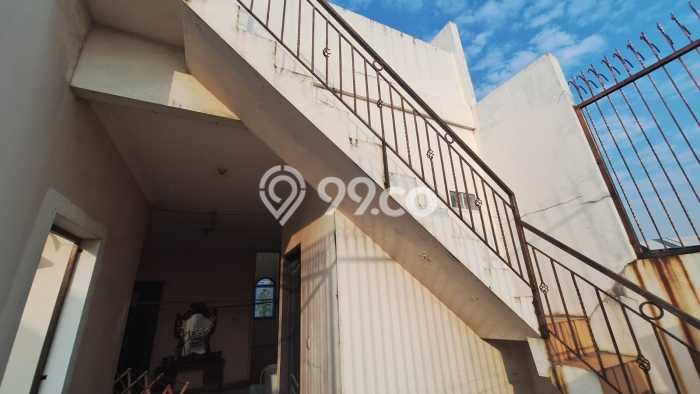 Ready to Use! Premium House LT 573m2 Desain Elegan di Meruya Ready to Use! Premium House LT 573m2 Desain Elegan di Meruya